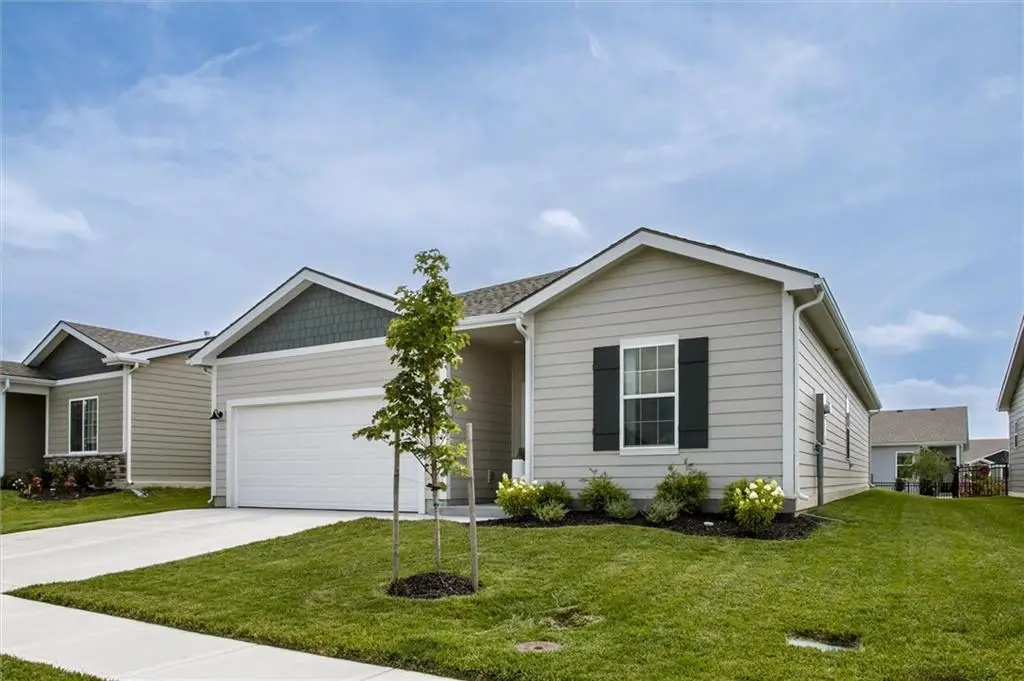 27031 E Oak View Drive, Lees Summit, MO 64086 - #1