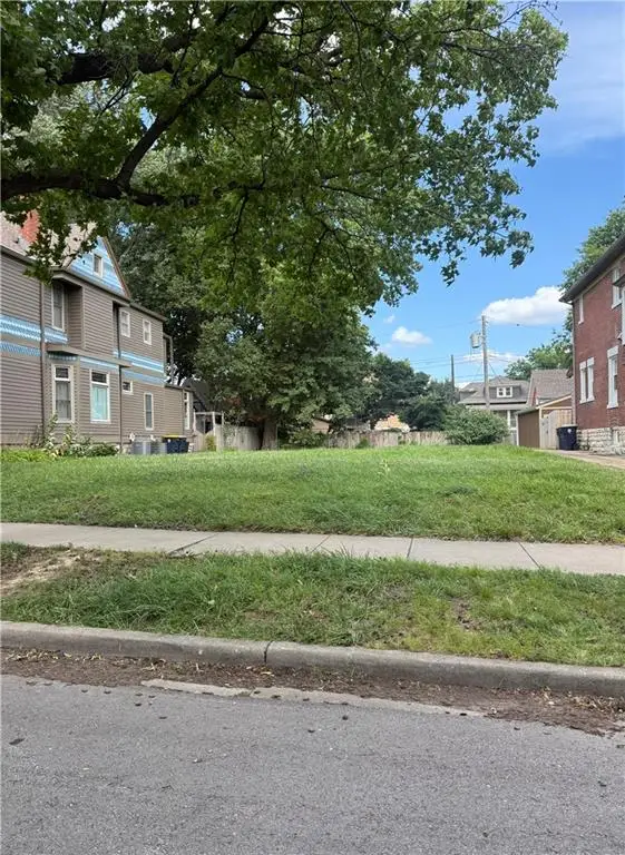 3025 Grand Avenue, Kansas City, MO 64108