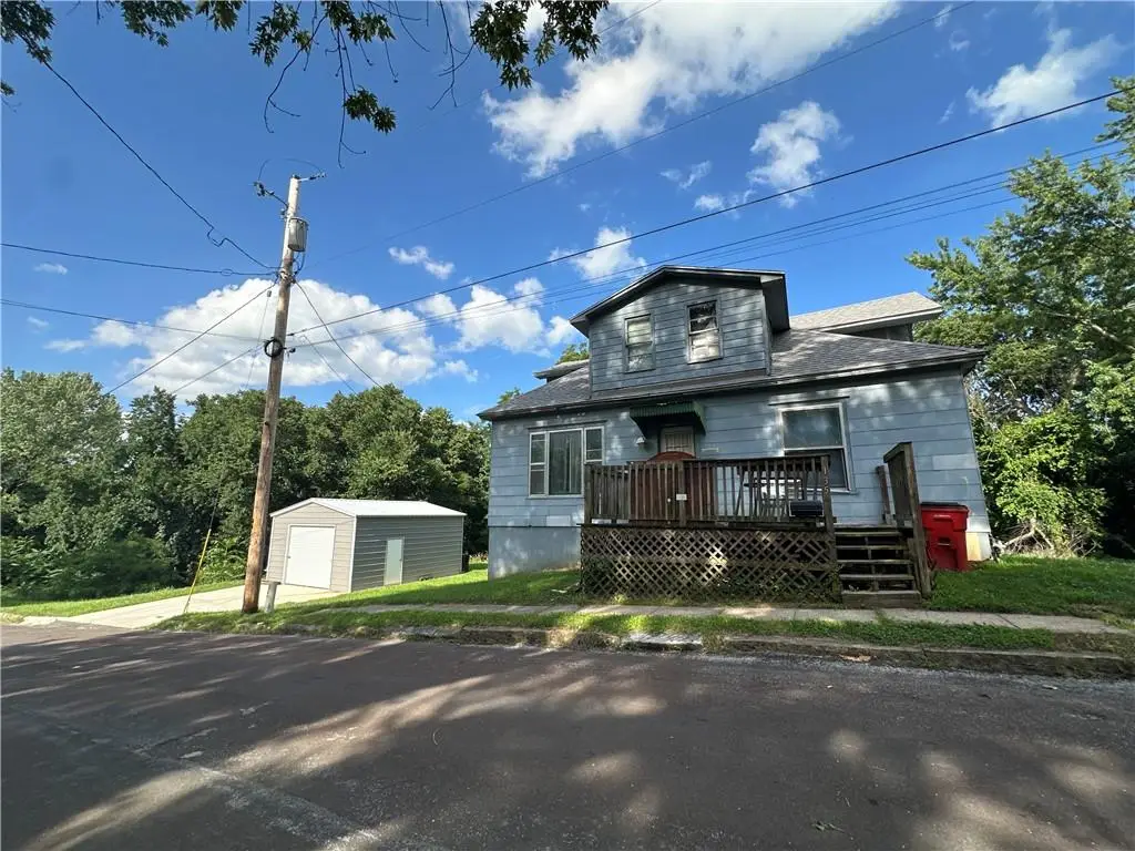 135 N 11th Street, Lexington, MO 64067 - #1