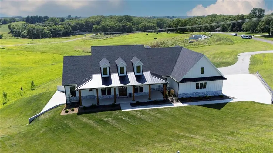 2 SE Woodview Rd N/a, Saint Joseph, MO 64507 - #3