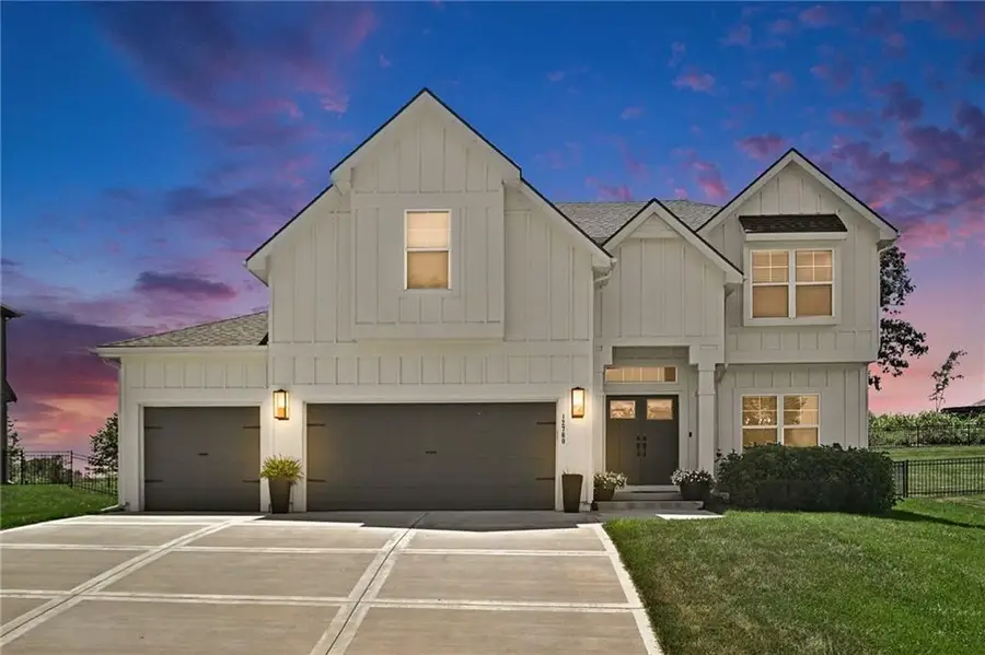 12760 N Imperial Drive, Platte City, MO 64079 - #2