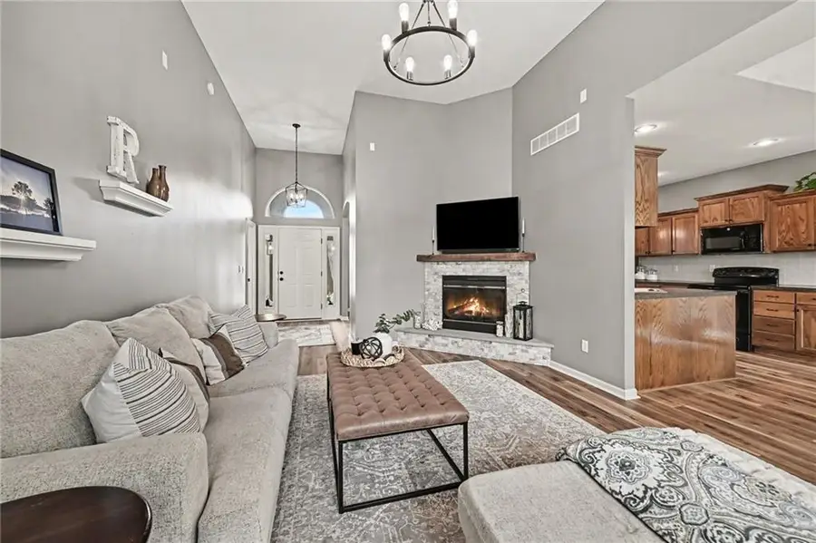 3704 NW Windburn Drive, Blue Springs, MO 64015 - #2