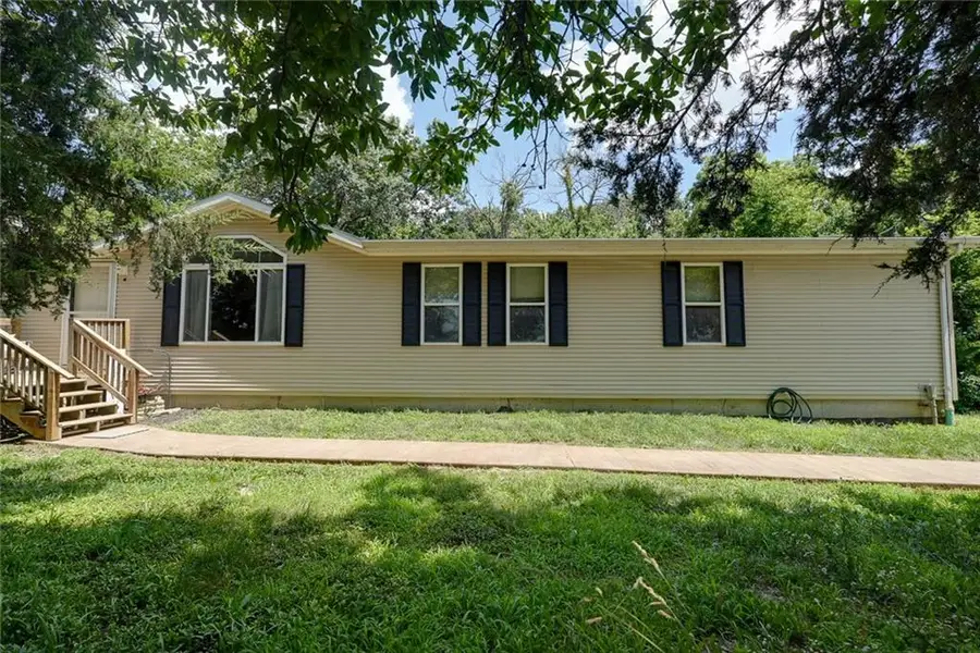 12550 Drift Avenue, Sweet Springs, MO 65351 - #3