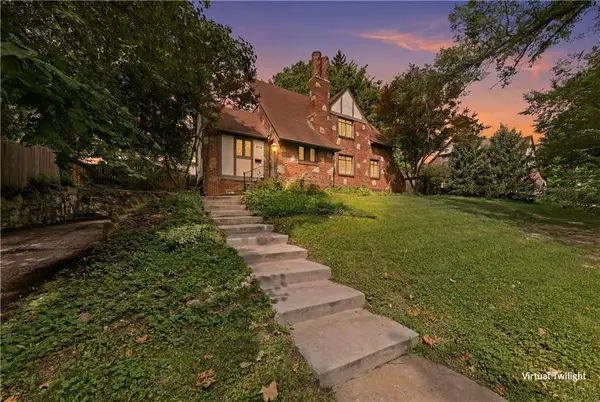 6712 Linden Road, Kansas City, MO 64113