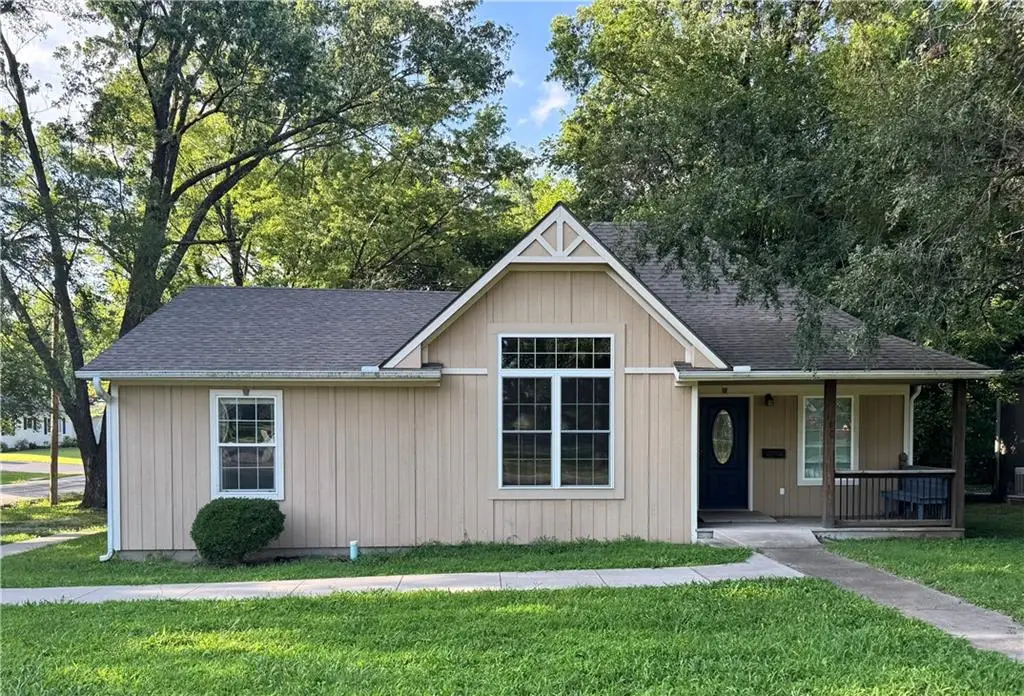 110 W Mill Street, Butler, MO 64730 - #1