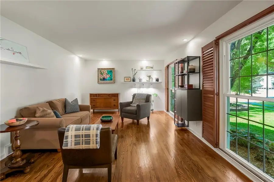 8919 Hadley Street, Overland Park, KS 66212 - #3