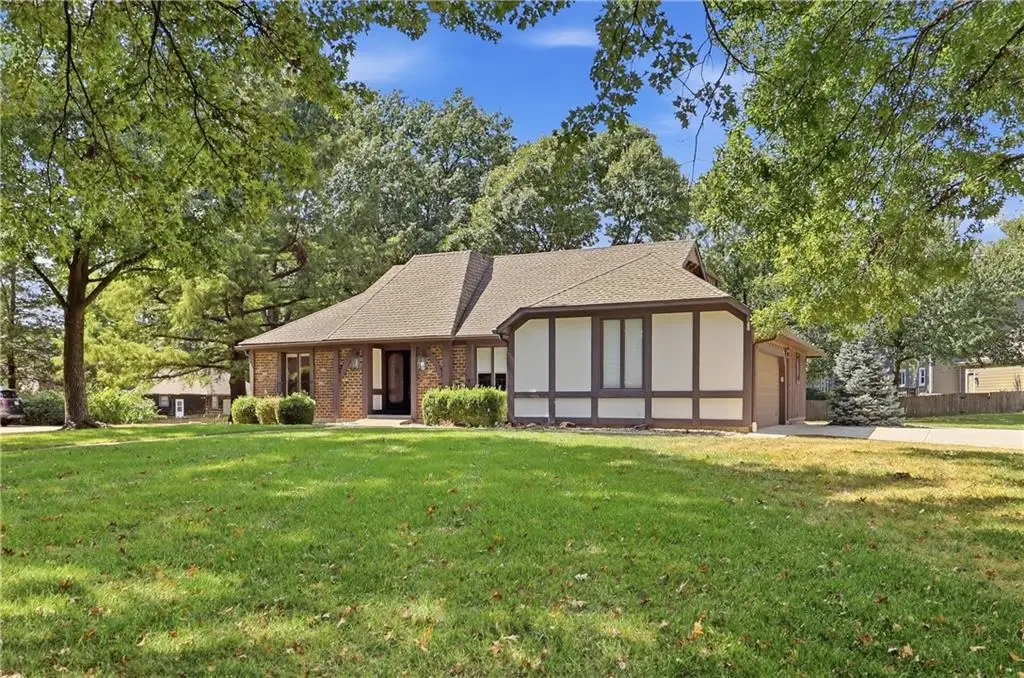 12820 Sagamore Road, Leawood, KS 66209 - #1