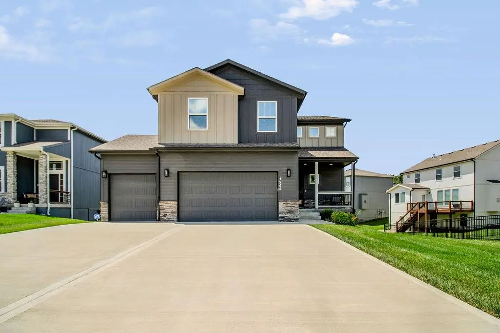 1244 Hillmann Lane, Warrensburg, MO 64093 - #1