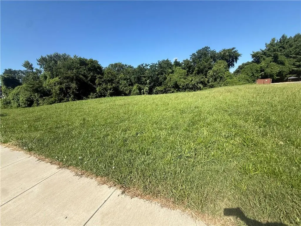 2147 NW 7 Highway, Blue Springs, MO 64015 - #1