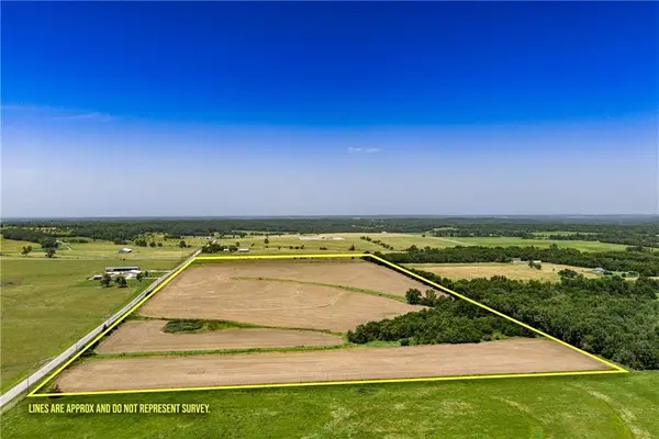 00000 County Road 1095 Road, Mound City, KS 66056