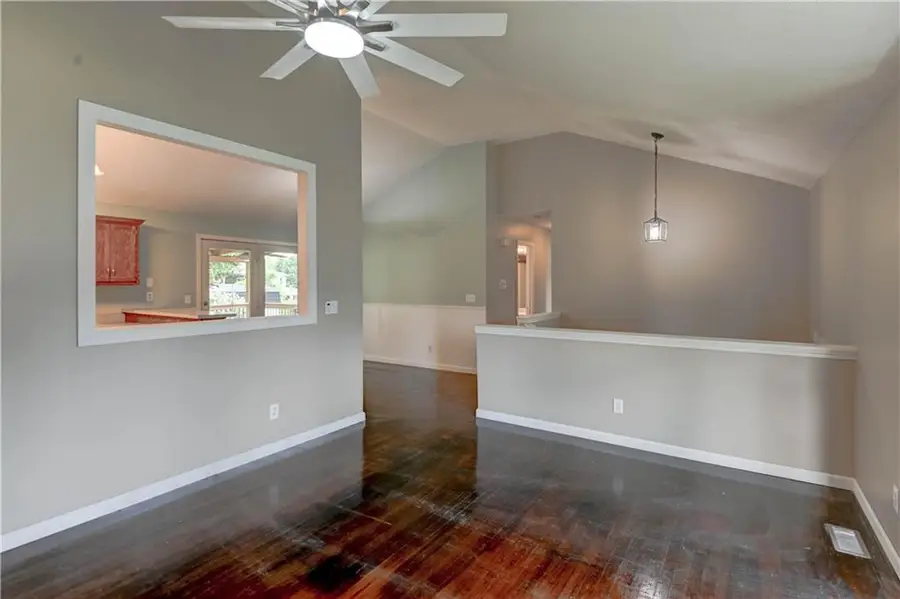 10412 N Baltimore Avenue, Kansas City, MO 64155 - #3