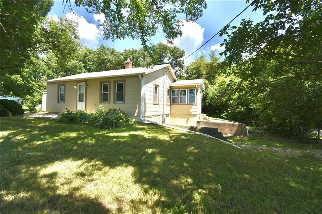 3105 B Highway, Liberty, MO 64068 - #1