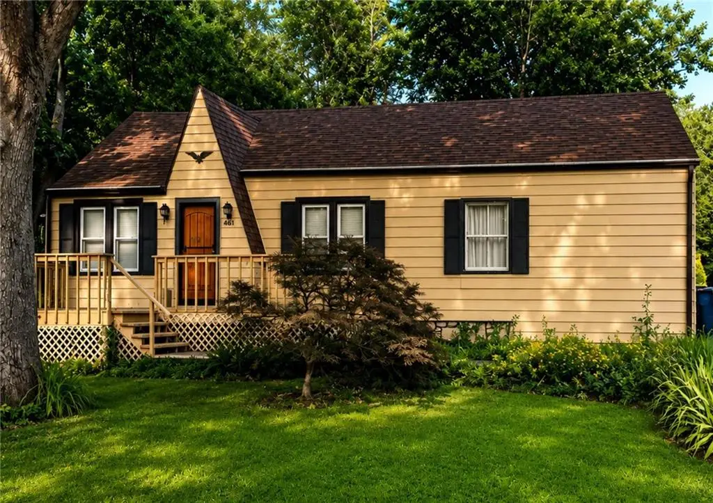 4641 N Elmwood Avenue, Kansas City, MO 64117 - #1