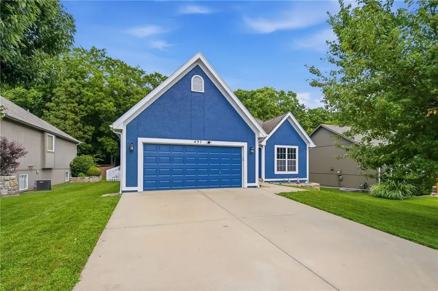 497 S 137th Place, Bonner Springs, KS 66012 - #2