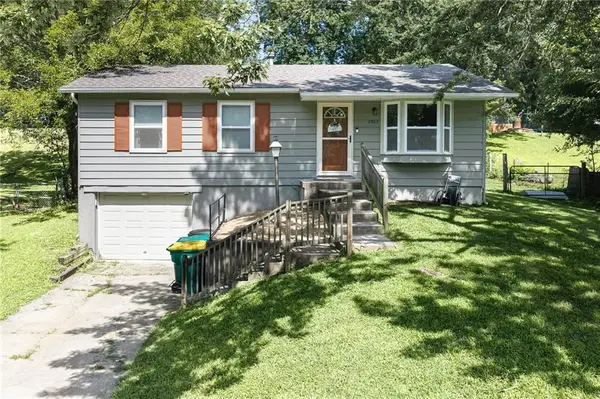 2803 N 109 Street, Kansas City, KS 66109
