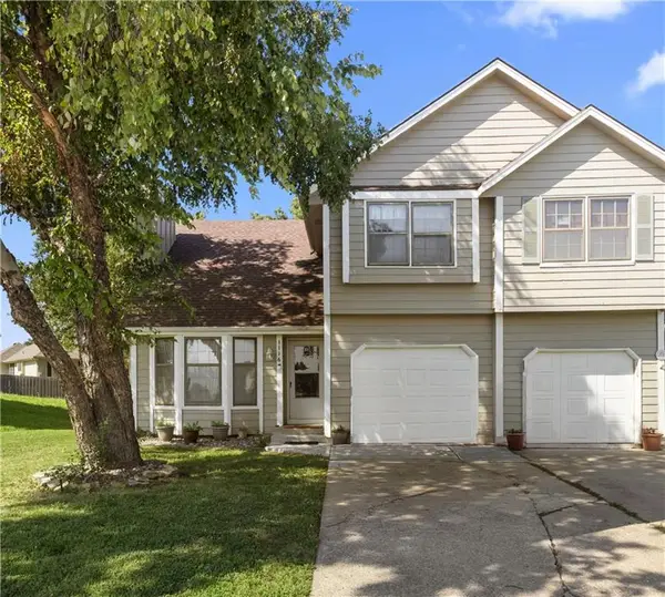 1116 SE 8th Street, Lee's Summit, MO 64063