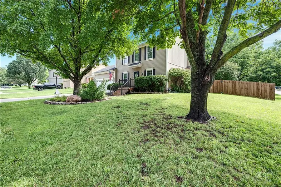 14775 S Kaw Drive, Olathe, KS 66062 - #3