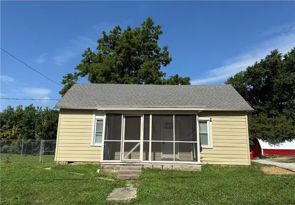 415 S 20th Street, Lexington, MO 64067