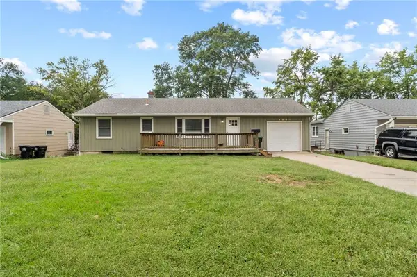 3504 S Bowen Street, Independence, MO 64055