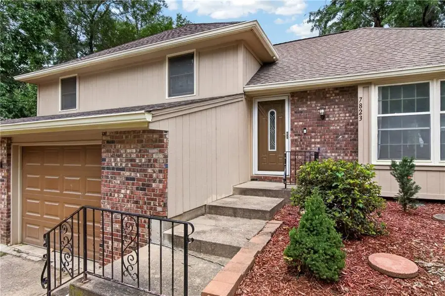 7823 Woodson Road, Raytown, MO 64138 - #2