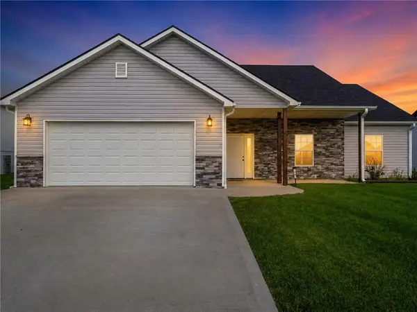 73 SE 451 Road, Warrensburg, MO 64093