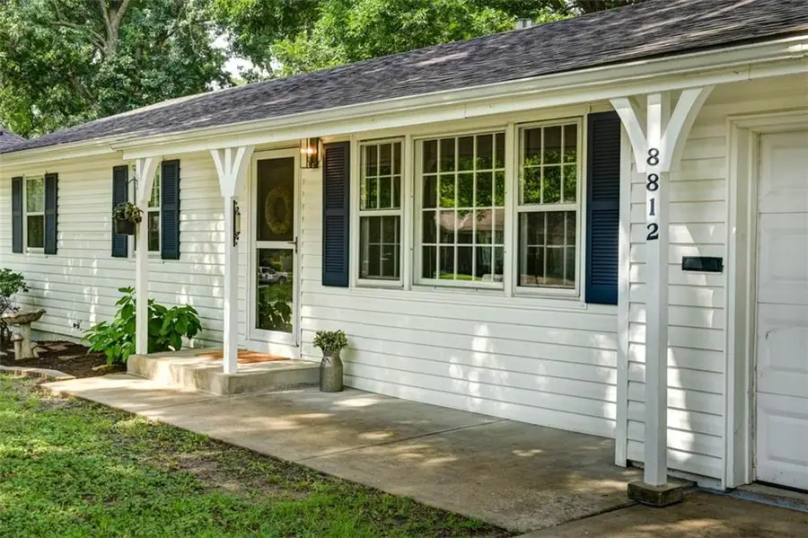 8812 Lowell Avenue, Overland Park, KS 66212 - #3