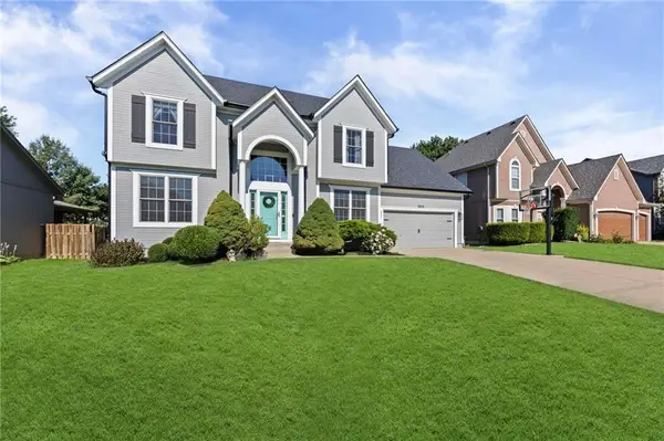 5826 Woodstock Street, Shawnee, KS 66218