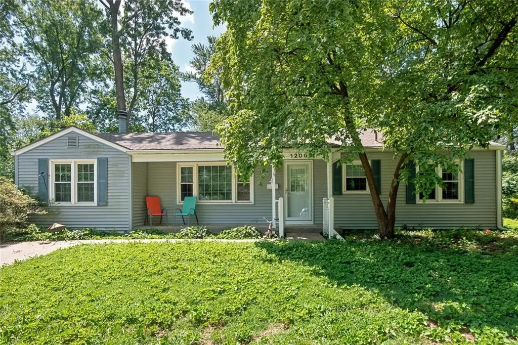 12009 W 60th Place, Shawnee, KS 66216 - #1