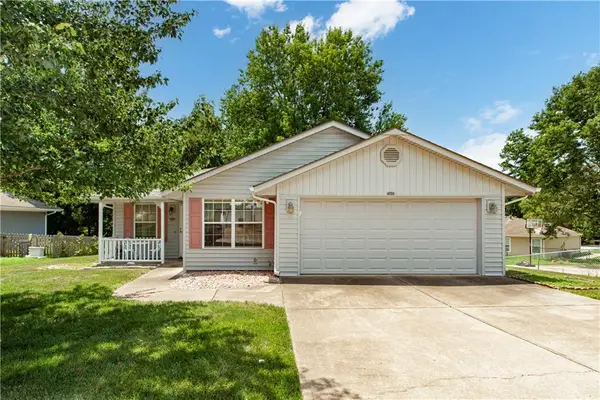 2008 Wien Avenue, Grain Valley, MO 64029
