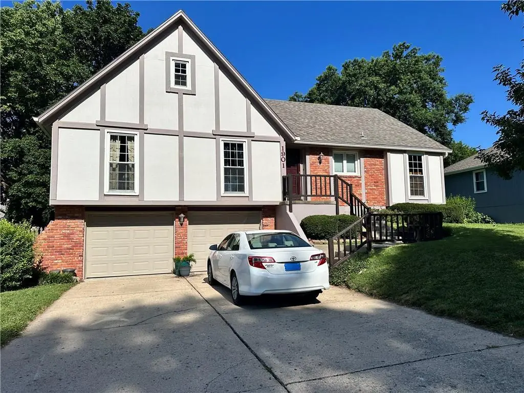 1901 SW 14 Street, Blue Springs, MO 64015 - #1
