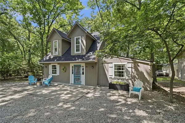 173 Fascination Lane, Linn Valley, KS 66040