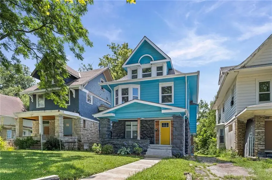 4010 Montgall Avenue, Kansas City, MO 64130 - #2