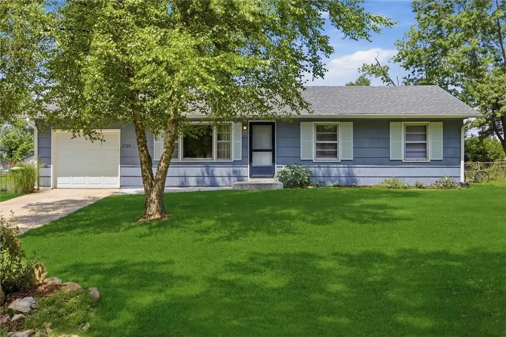 2500 Hillside Drive, Harrisonville, MO 64701 - #1