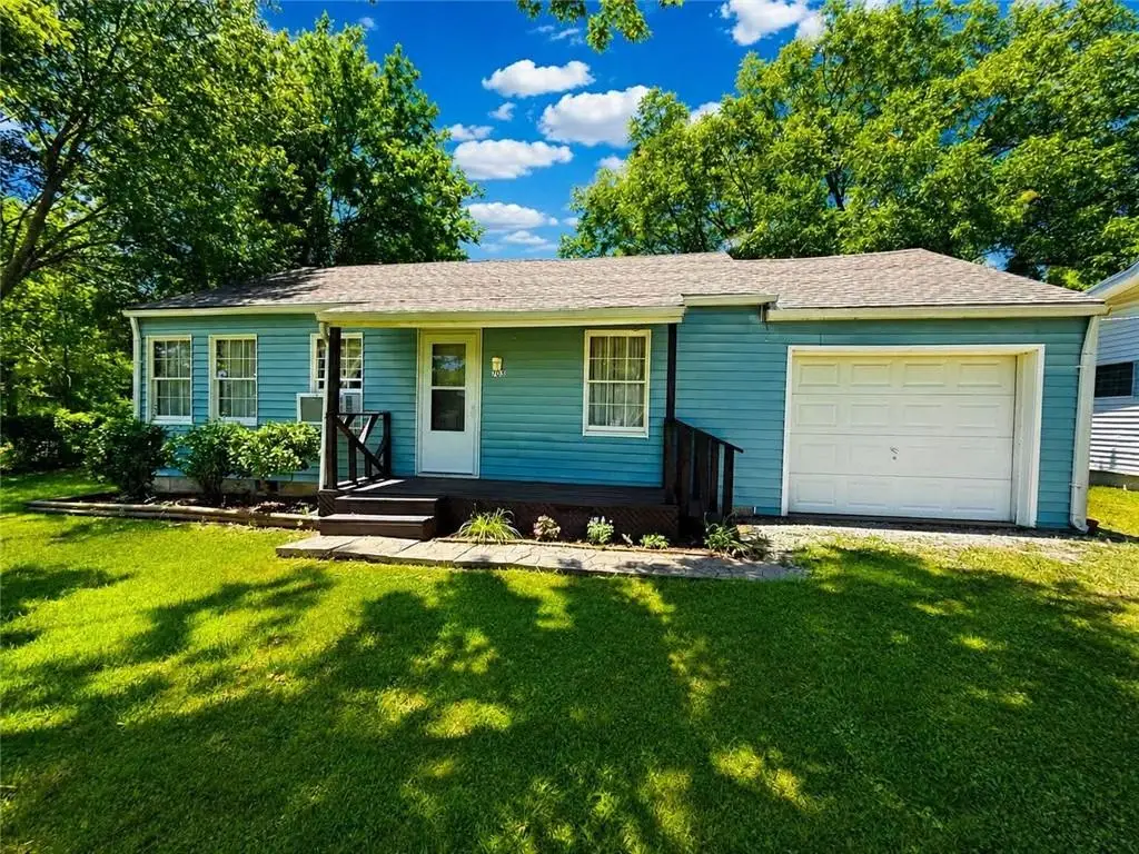 703 Union Street, Oswego, KS 67356 - #1