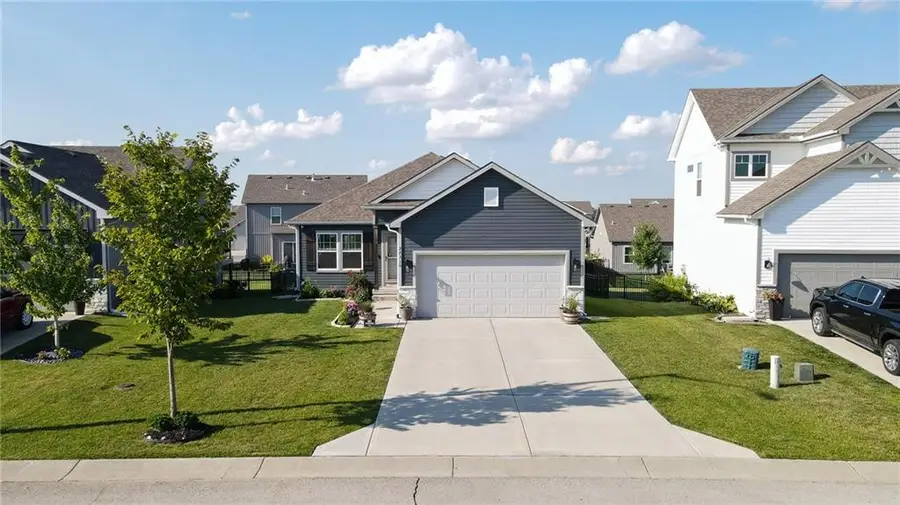 27310 Cedar Grove Drive, Lake Lotawana, MO 64086 - #2