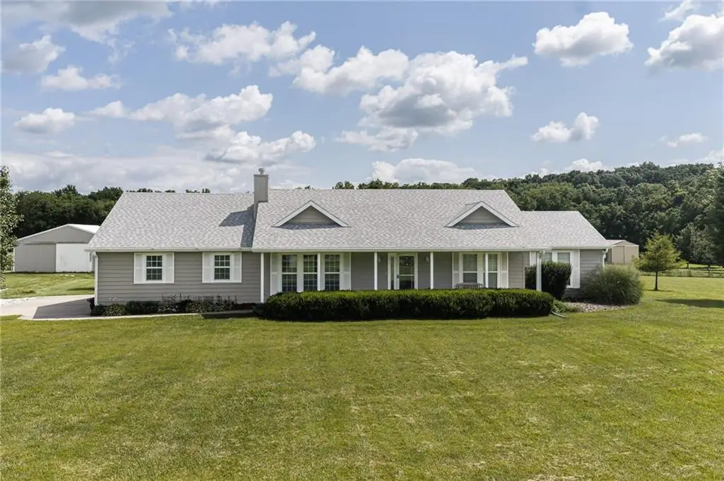 25029 Dehoff Road, Tonganoxie, KS 66086 - #1