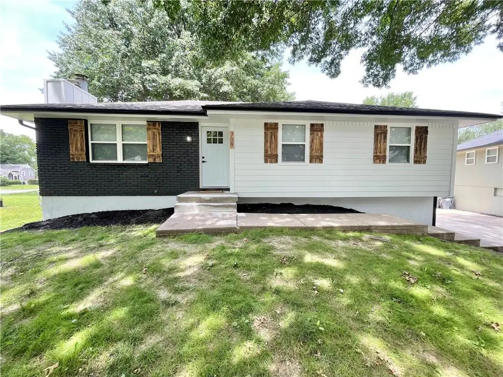 709 SW 31st Court, Blue Springs, MO 64015 - #1