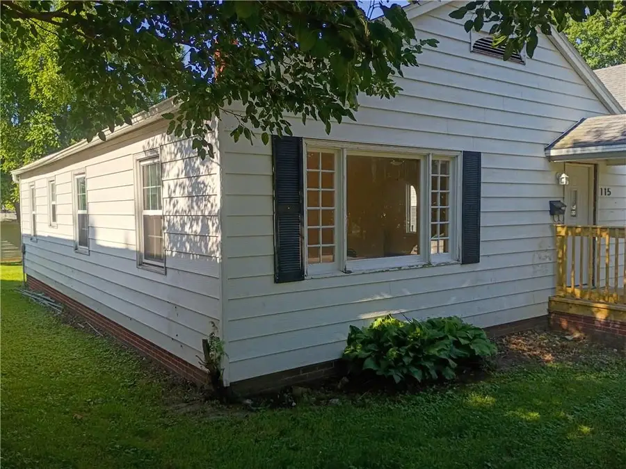 115 W 5th Street, Stanberry, MO 64489 - #3