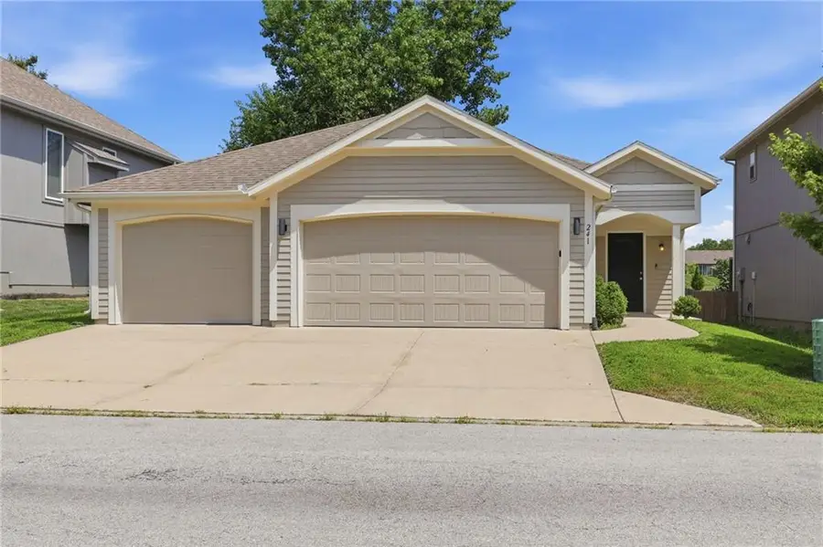 241 Jenny Lane, Raymore, MO 64083 - #2