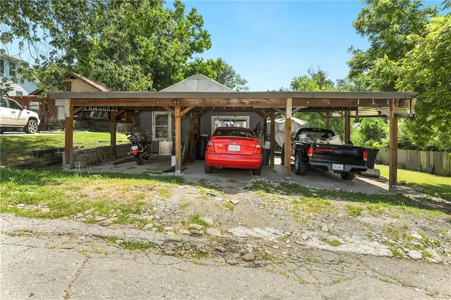 314 N 32nd Street, Kansas City, KS 66102 - #2