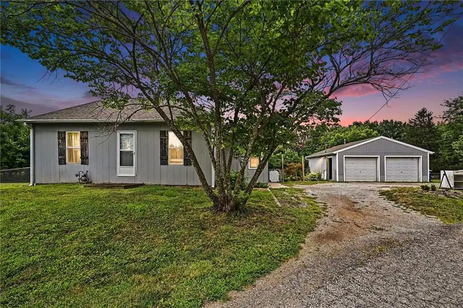 529 Liberty Street, Smithville, MO 64089 - #2