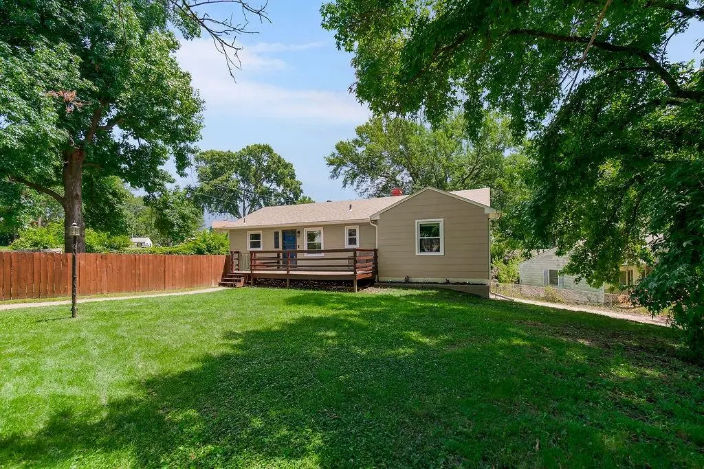 3437 N Chelsea Avenue, Kansas City, MO 64117 - #1