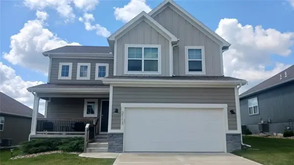 2113 SW Rutherford Drive, Lee's Summit, MO 64082