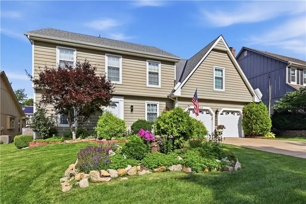 11724 Craig Street, Overland Park, KS 66210 - #1