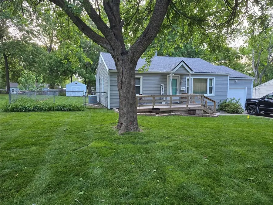 5516 Ralston Avenue, Kansas City, MO 64133 - #2