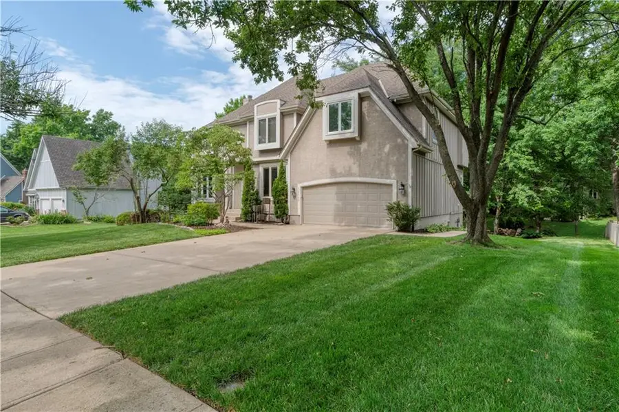 13112 Meadow Lane, Leawood, KS 66209 - #3