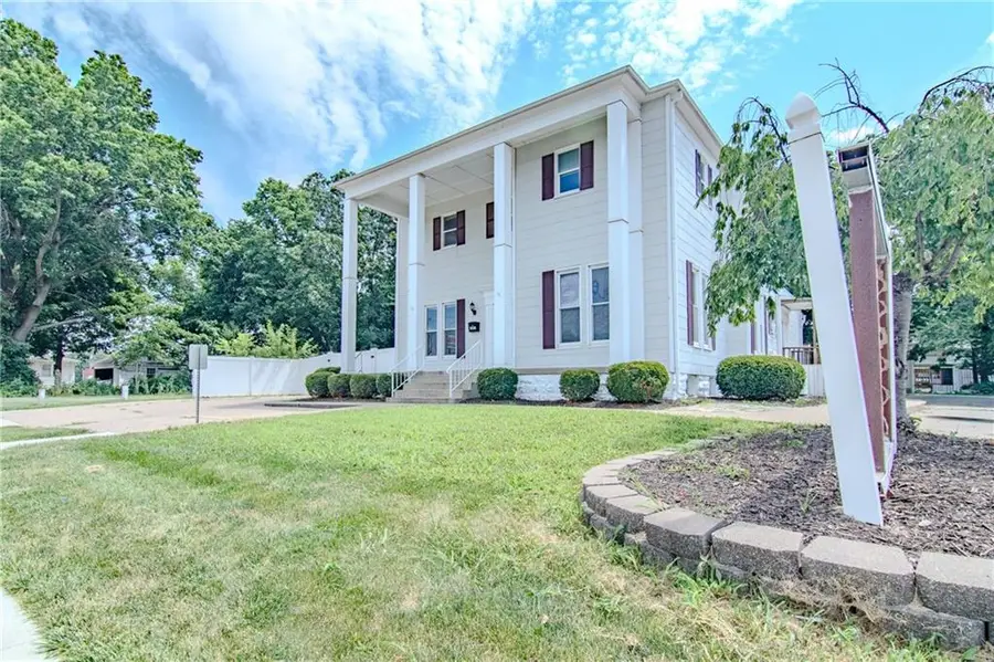 201 N Maguire Street, Warrensburg, MO 64093 - #2