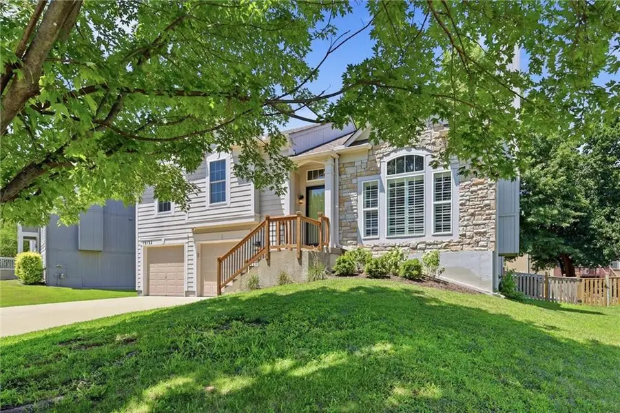 15152 W 157th Terrace, Olathe, KS 66062 - #3