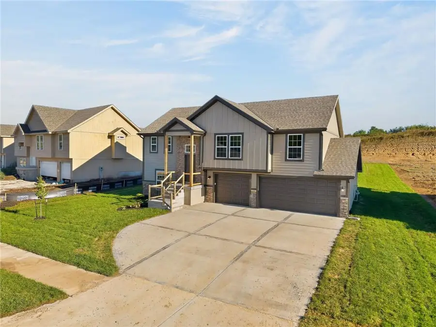 515 Skyview Lane, Liberty, MO 64068 - #3