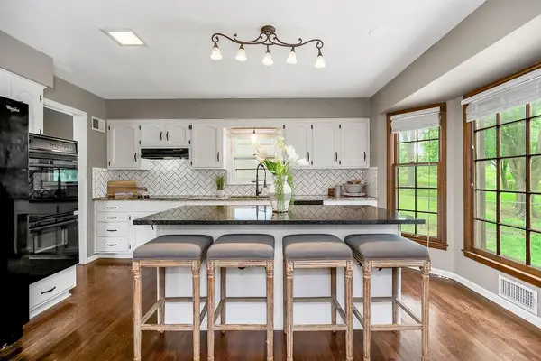 46 E 106th Street, Kansas City, MO 64114